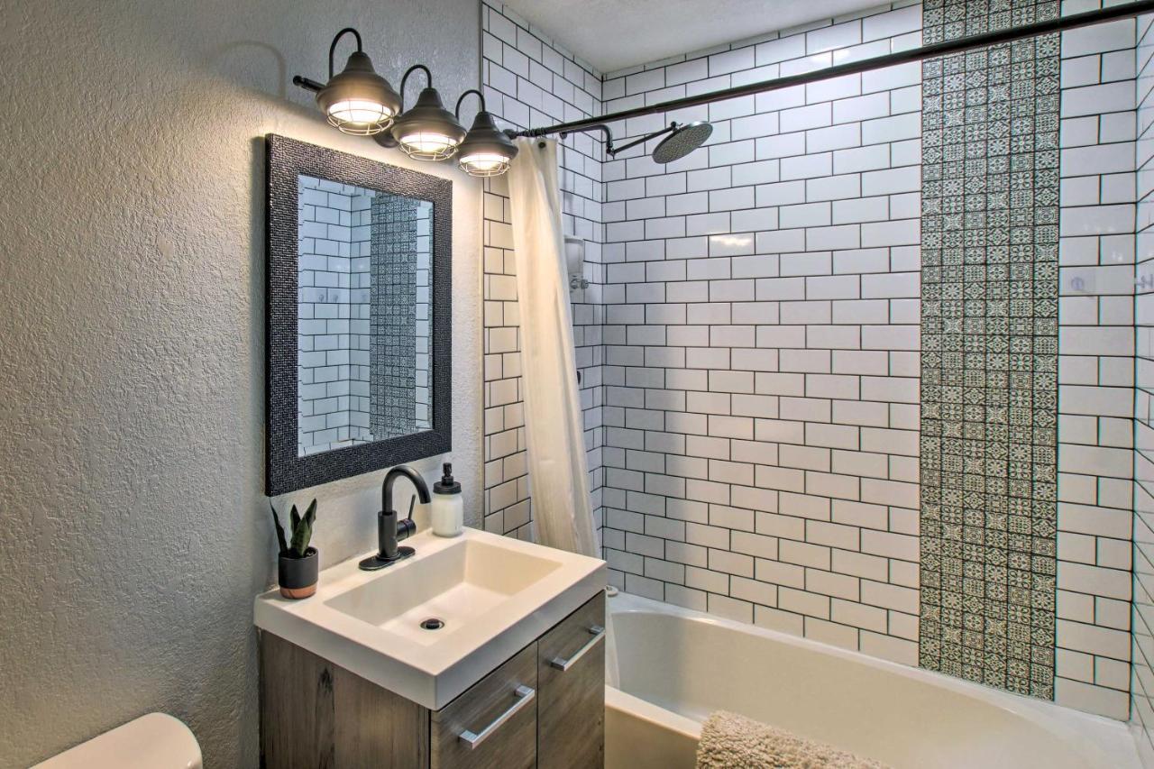 Charming Phoenix Home With Patio About 3 Miles To Dtwn! Exterior foto